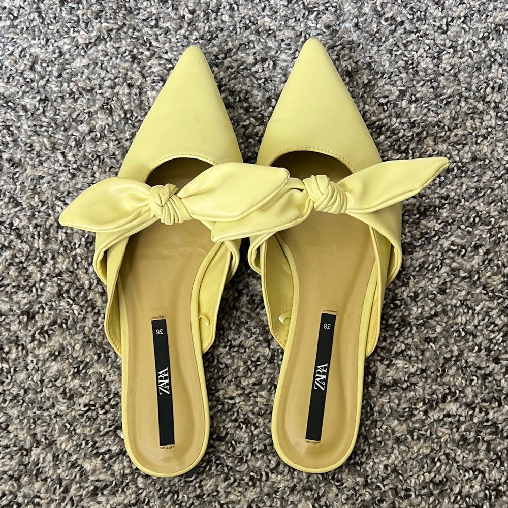 Zara Lemon Yellow Pointed Bow Backless Mules